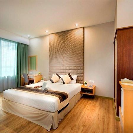 Kingwood Hotel Mukah Selangau Екстериор снимка